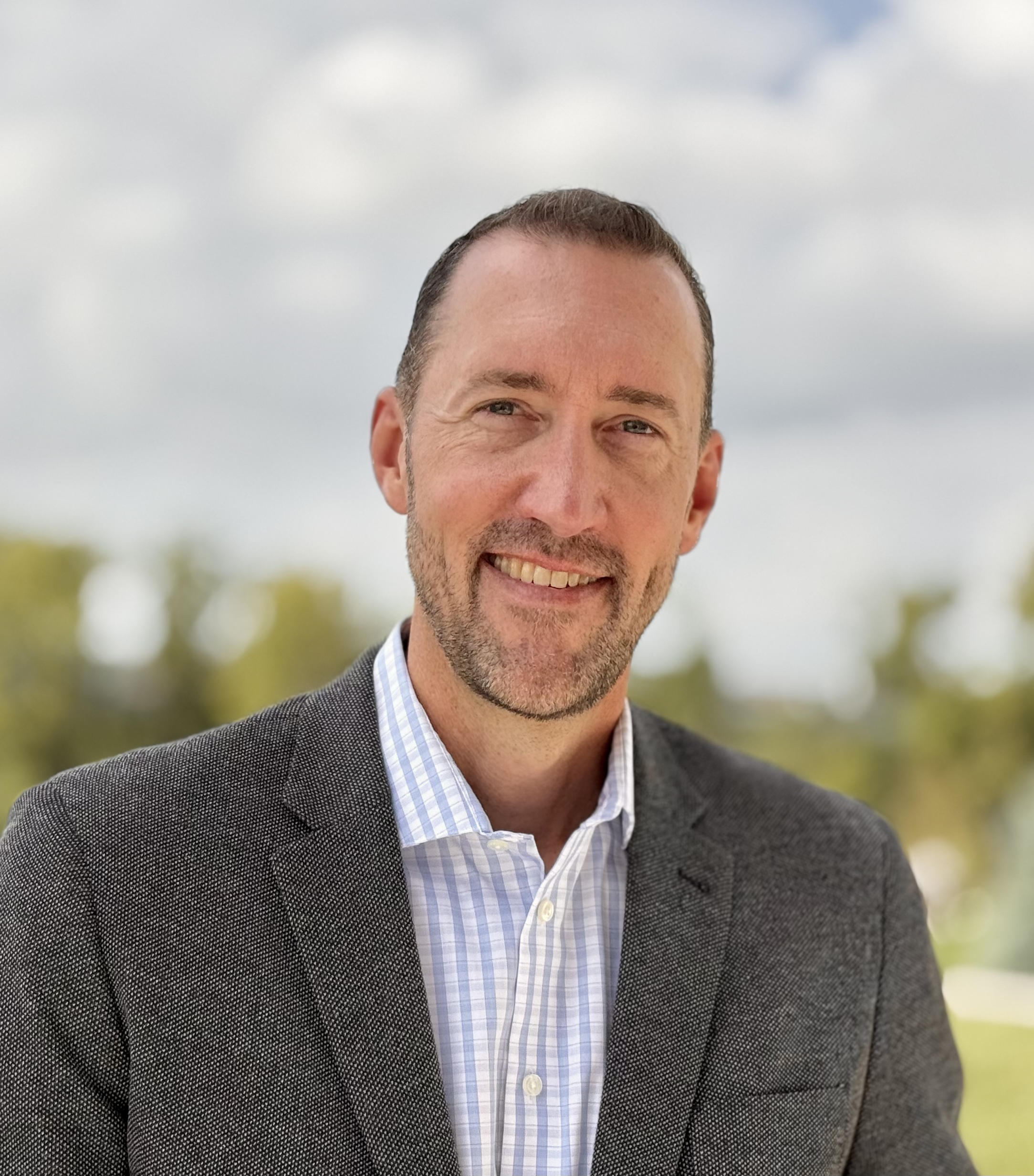 Derek Kruse Headshot - 2026