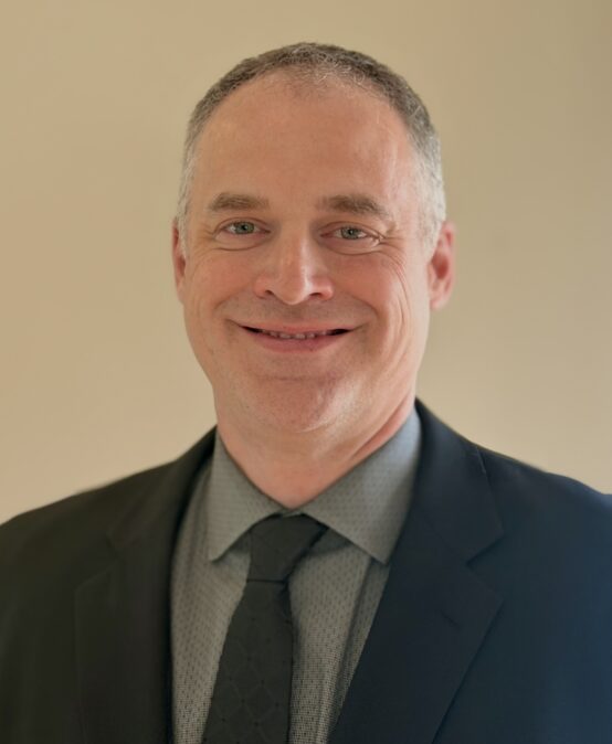 Carl Steffen Headshot